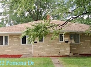 2722 Pomona Dr, Eau Claire, WI 54701