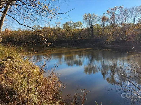 151 Cobb Rd, Blacksburg, SC 29702