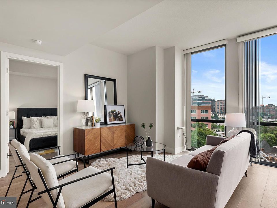 1st image of 50 Florida Ave NE APT 725