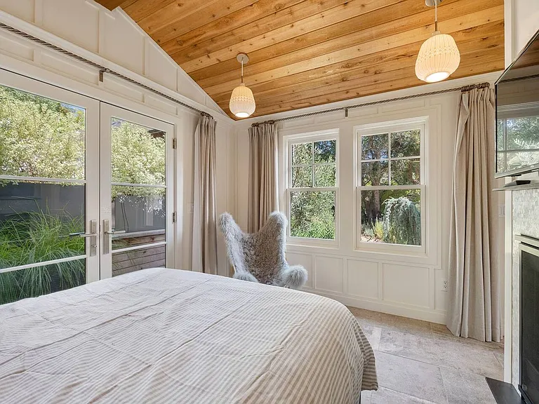 High End, Fully Furnished (Or Unfurnished), Cottage In Downtown Mill Valley! Plus Optional Additi... — Photo 14