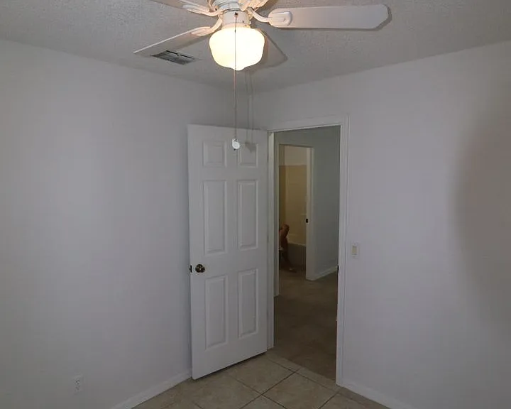 7616 Pine Nest Ct — Photo 17