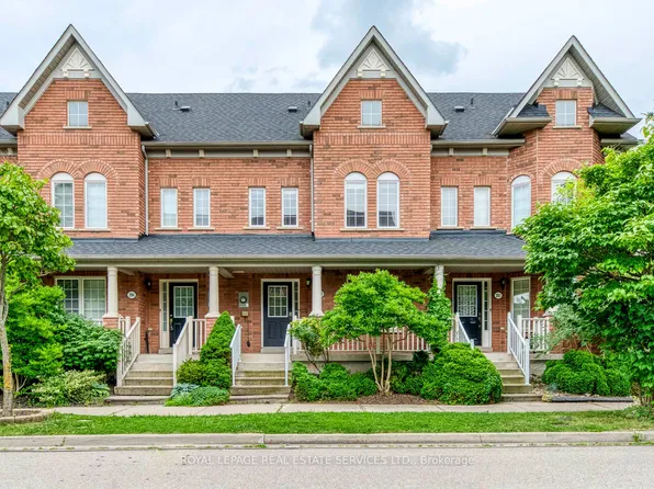 204 Roxton Rd, Oakville, ON L6H 6M8