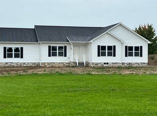 1660 Buhl Rd, Newport, MI 48166