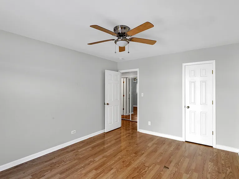 1348 Beverly Ln — Photo 11