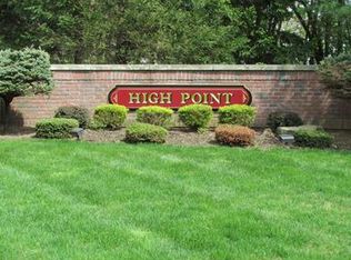 23 Spring Hill Cir, Wayne, NJ 07470