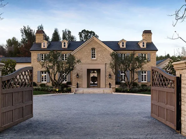 3145 Abington Dr, Beverly Hills, CA 90210
