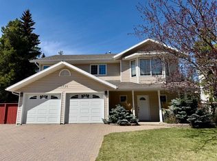 1726 E 113th St, Crowsnest Pass, AB T0K0E0