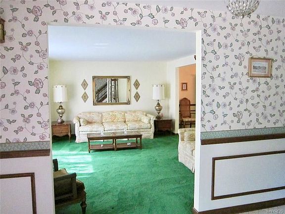 4th image of 6 Sandelwood Ct