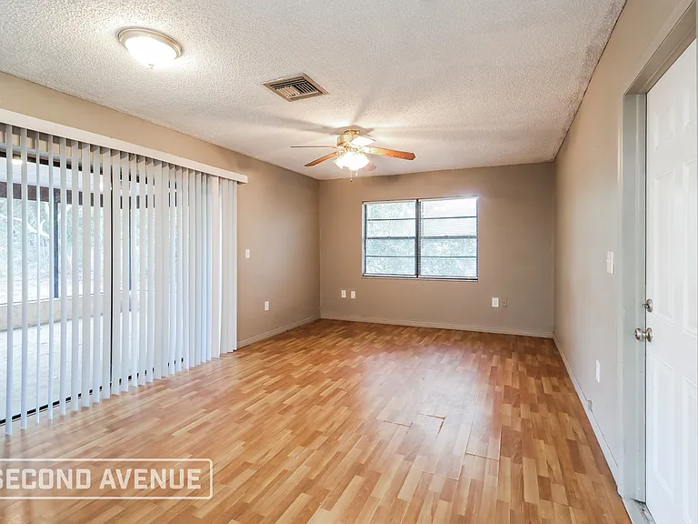 8262 Norbert St — Photo 8
