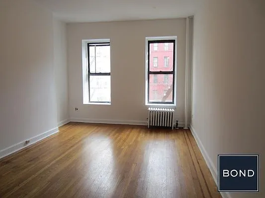 Rented by Bond New York | media 10