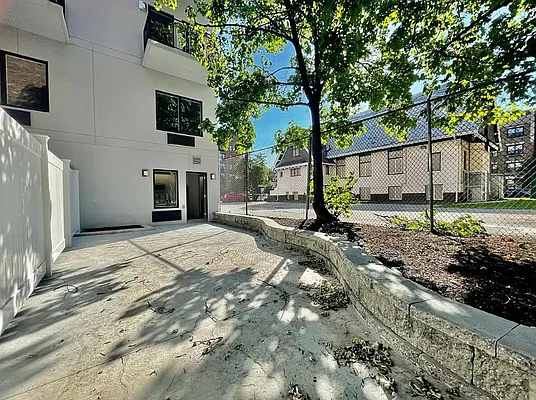 Rented by Compass | media 6