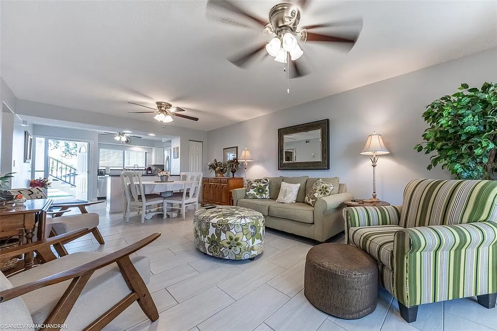 2 bed, 2.0 bath, 1017 sqft, $3,200 — Photo 3