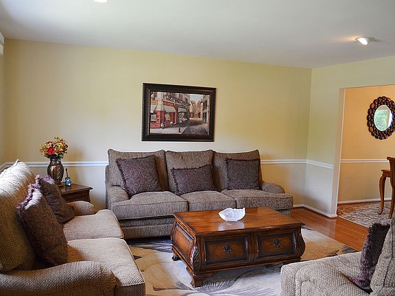 3rd image of 4522 Stone Pine Ct
