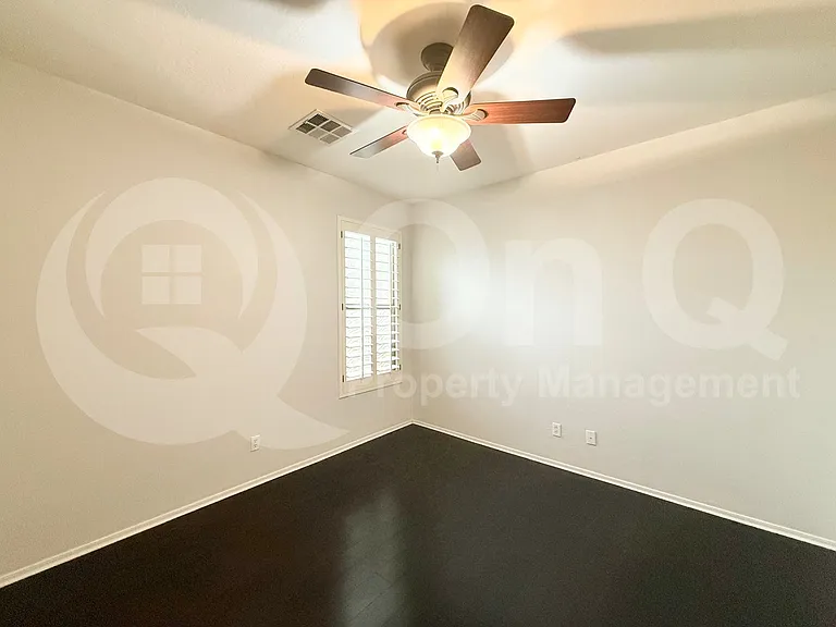 2848 E Fandango Dr — Photo 18