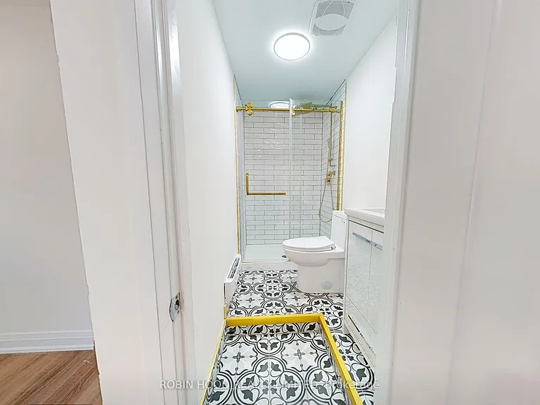 4998 King St #14 — Photo 7