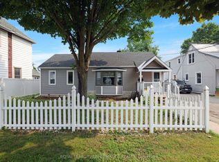 63 Wilson St E, Perth, ON K7H1M2