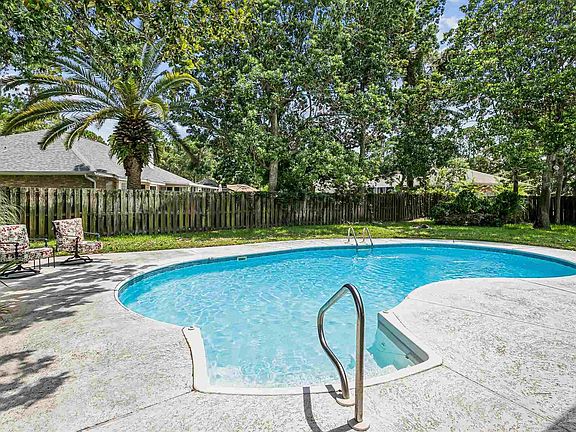 3rd image of 1591 Whisper Bay Blvd