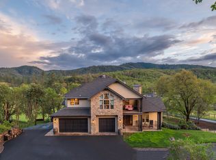 6200 Old Stage Rd, Central Pt, OR 97502