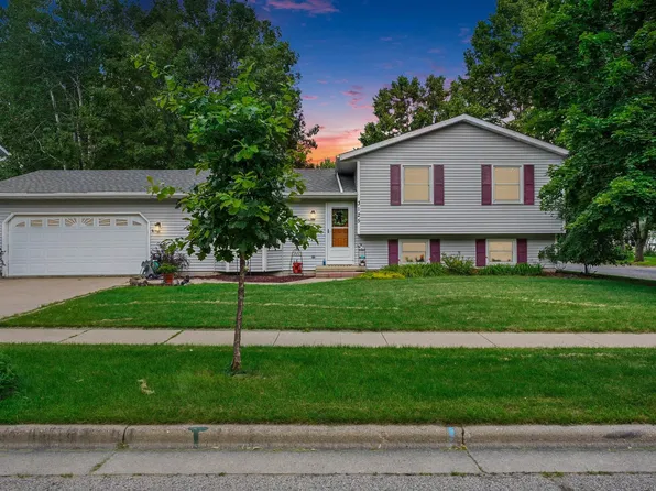 3125 Silverton Trl, Madison, WI 53719