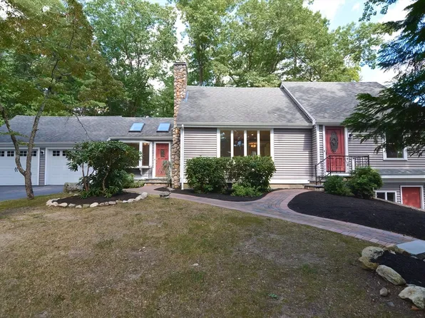 54 Mirimichi St, Plainville, MA 02762