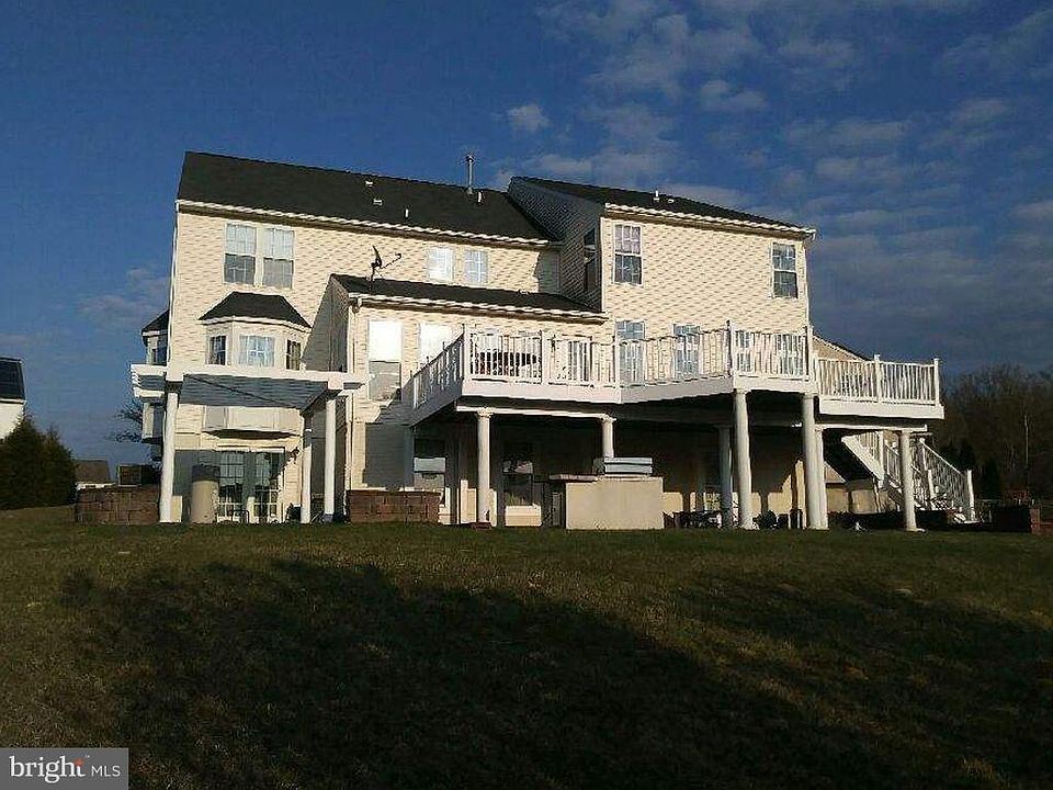 2nd image of 18302 Ashmeade Rd