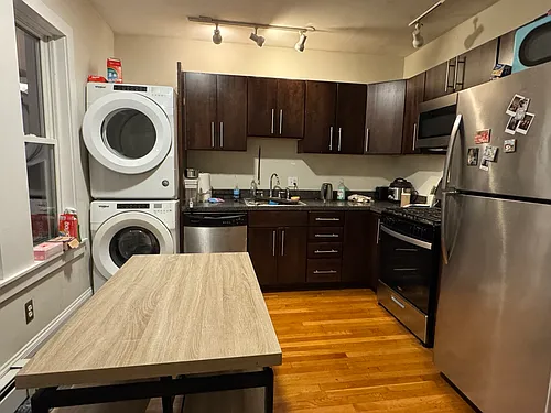 822 Parker St #2 Photo 1