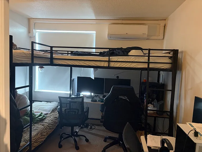 30 Skyline Dr #10 — Photo 8