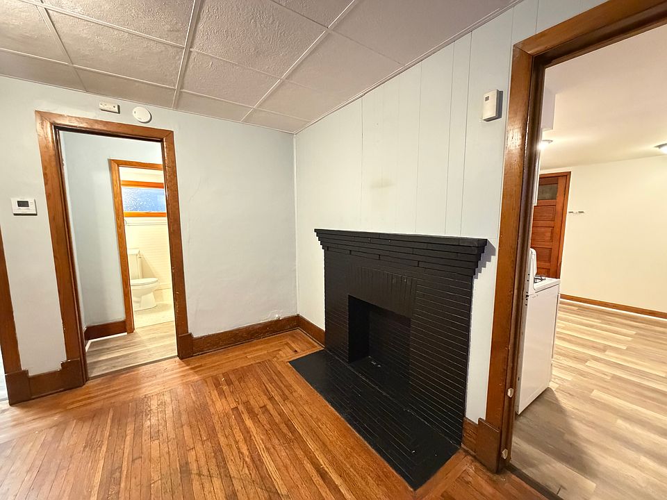 1st image of 44 Hillside Ave Unit 1
