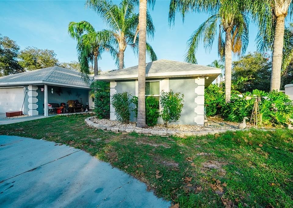 1st image of 2938 Clovis Dr