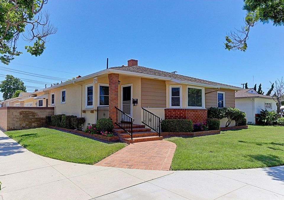 1st image of 18417 Doty Ave