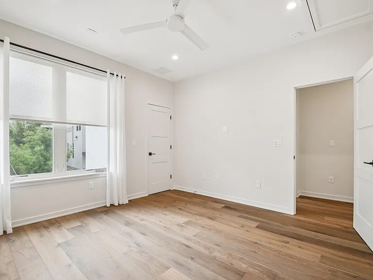 2518 Watkins Way — Photo 23