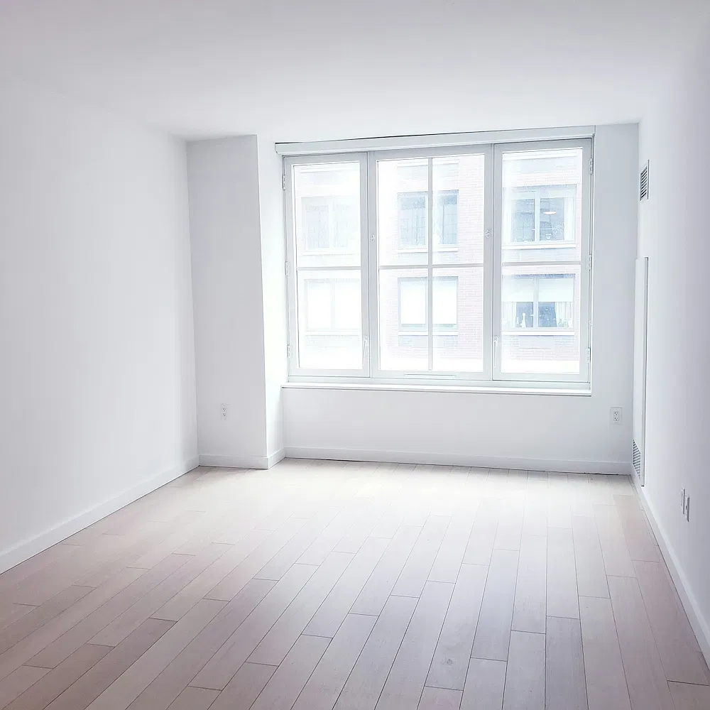 535 West 43rd Street — Photo 3