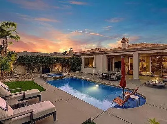 40588 Diamondback Dr — Photo 1