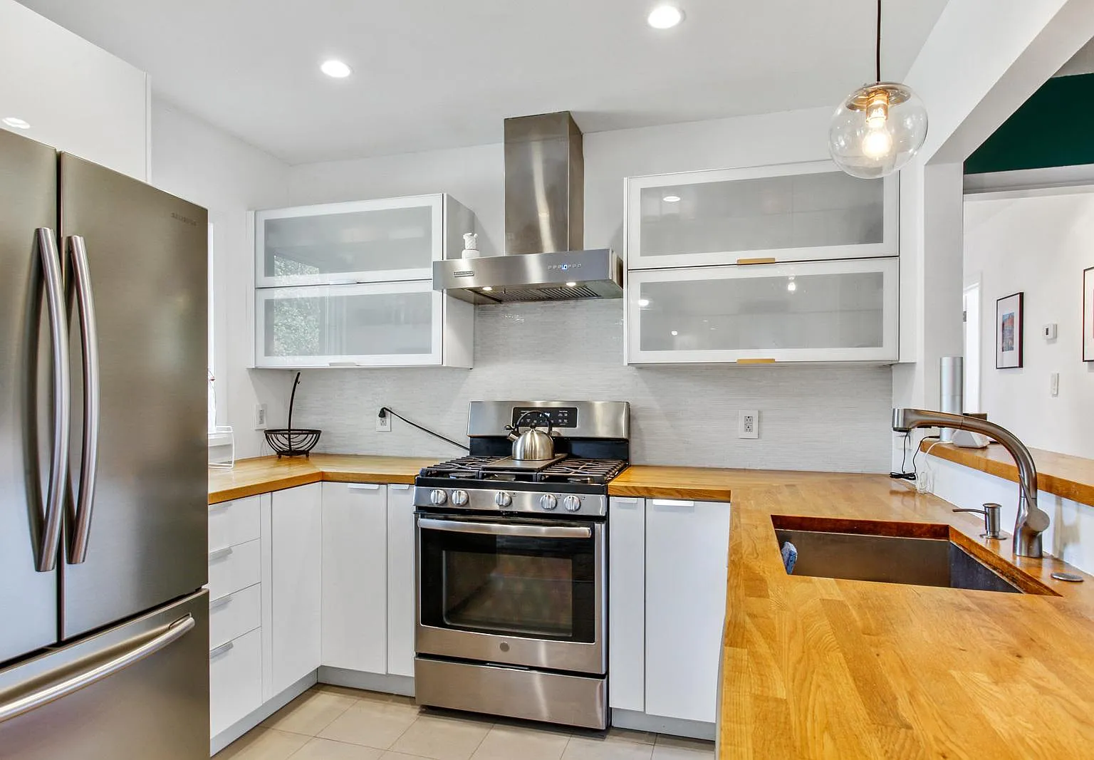 624 Jackson Blvd — Photo 4