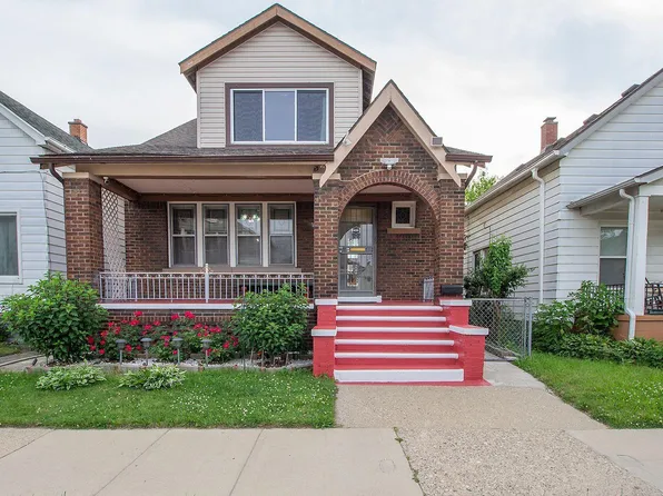 12045 Gallagher St, Hamtramck, MI 48212