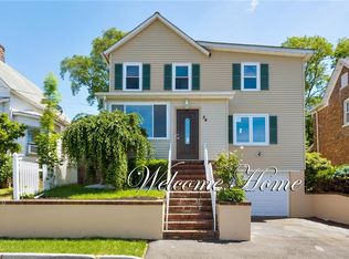 34 Embroidery St, Sayreville, NJ 08872