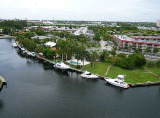 450 Paradise Isle Blvd APT 102, Hallandale Beach, FL 33009