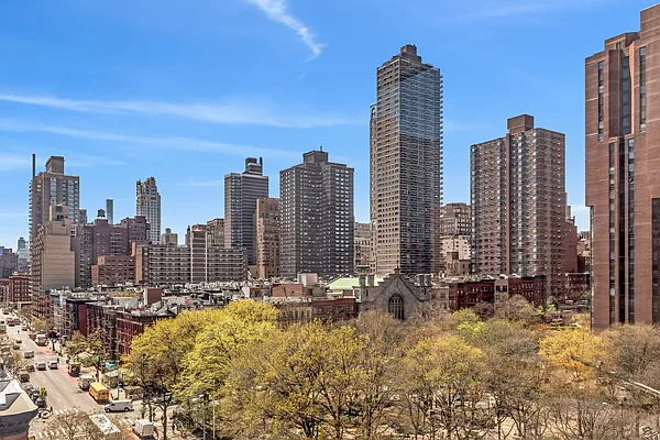 Sold by Corcoran | media 16