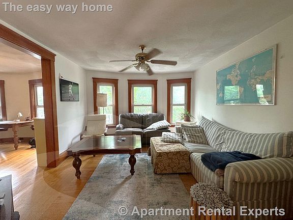 3rd image of 31 Ossipee Rd #2