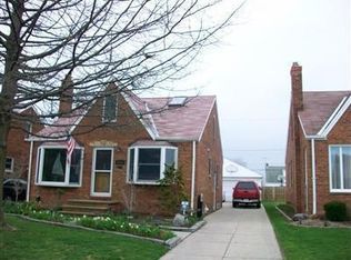 8315 Whittington Dr, Parma, OH
