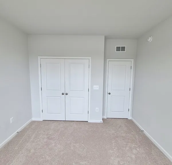 648 Brookwood Glen Ter #B — Photo 45