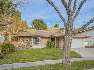 22219 Barbacoa Dr, Santa Clarita, CA 91350