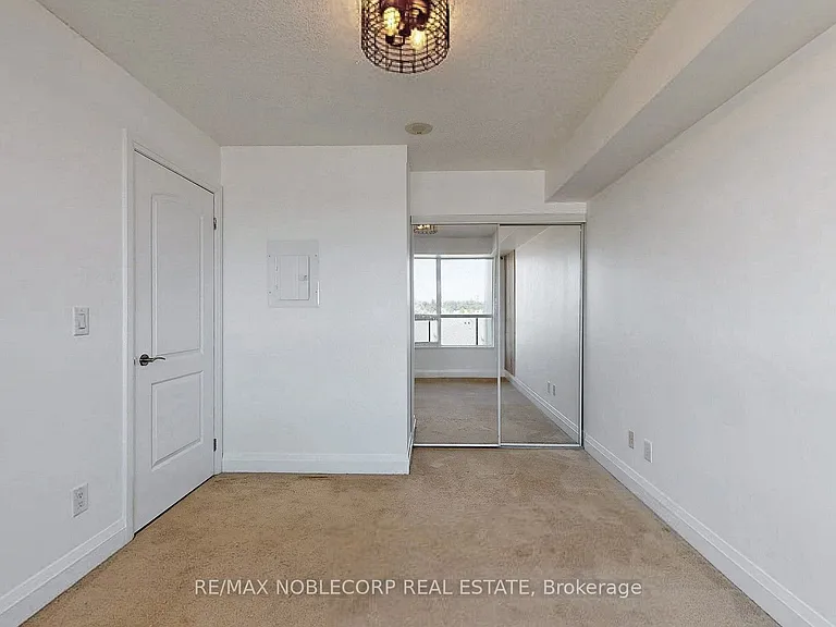 20 N Park Rd #516 — Photo 17