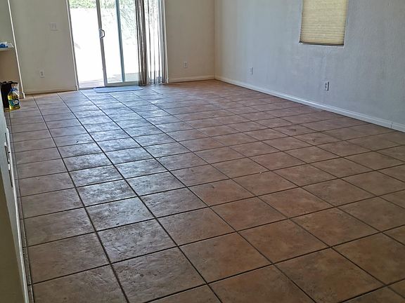 3rd image of 6685 Sleepy Meadow Ct