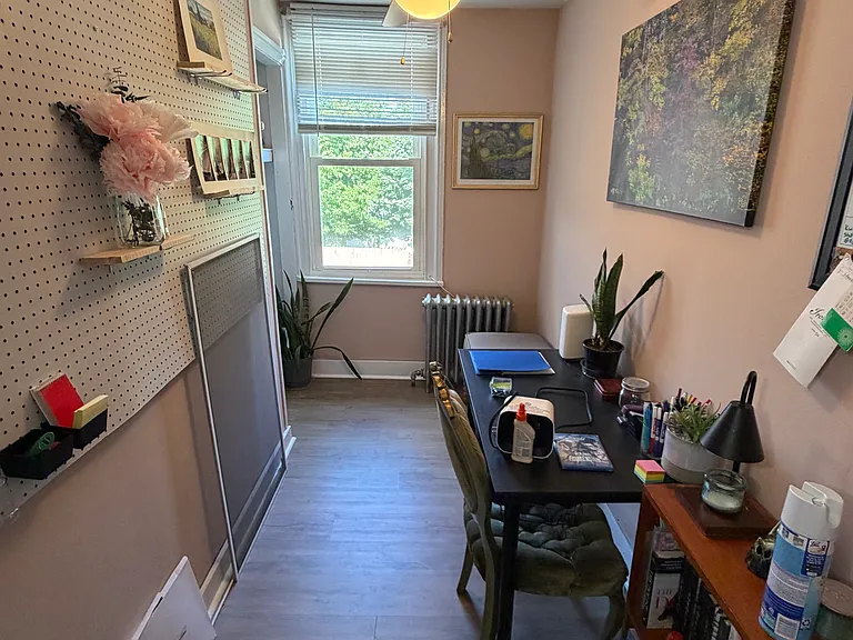 common area art room