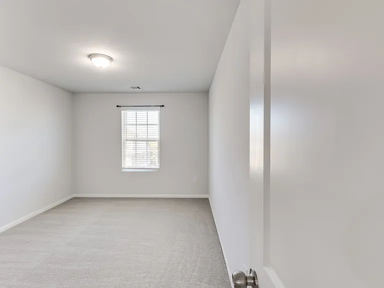 6601 Avila Way — Photo 25