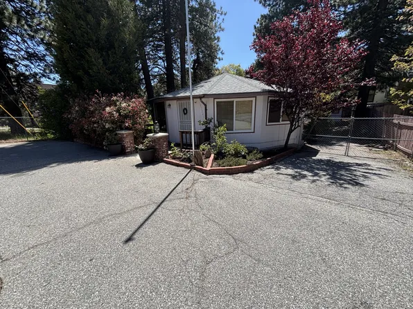 31241 Outer 18 Hwy S, Running Springs, CA 92382