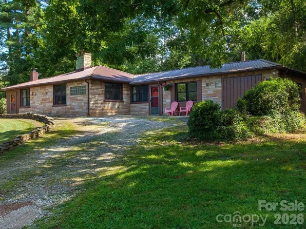 399 Old Haw Creek Rd, Asheville, NC 28805