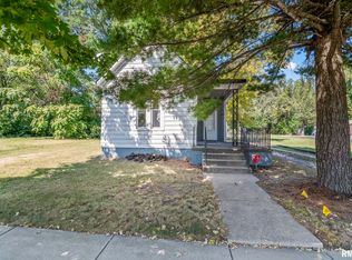 1221 S Grand Ave E, Springfield, IL 62703