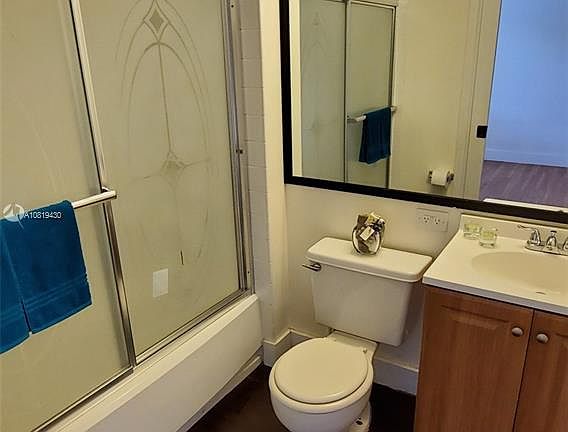 5th image of 10015 NW 46th St APT 104-4